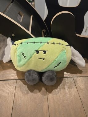 Green Frankenstein Giggle Scape Plush Halloween Candy Toy